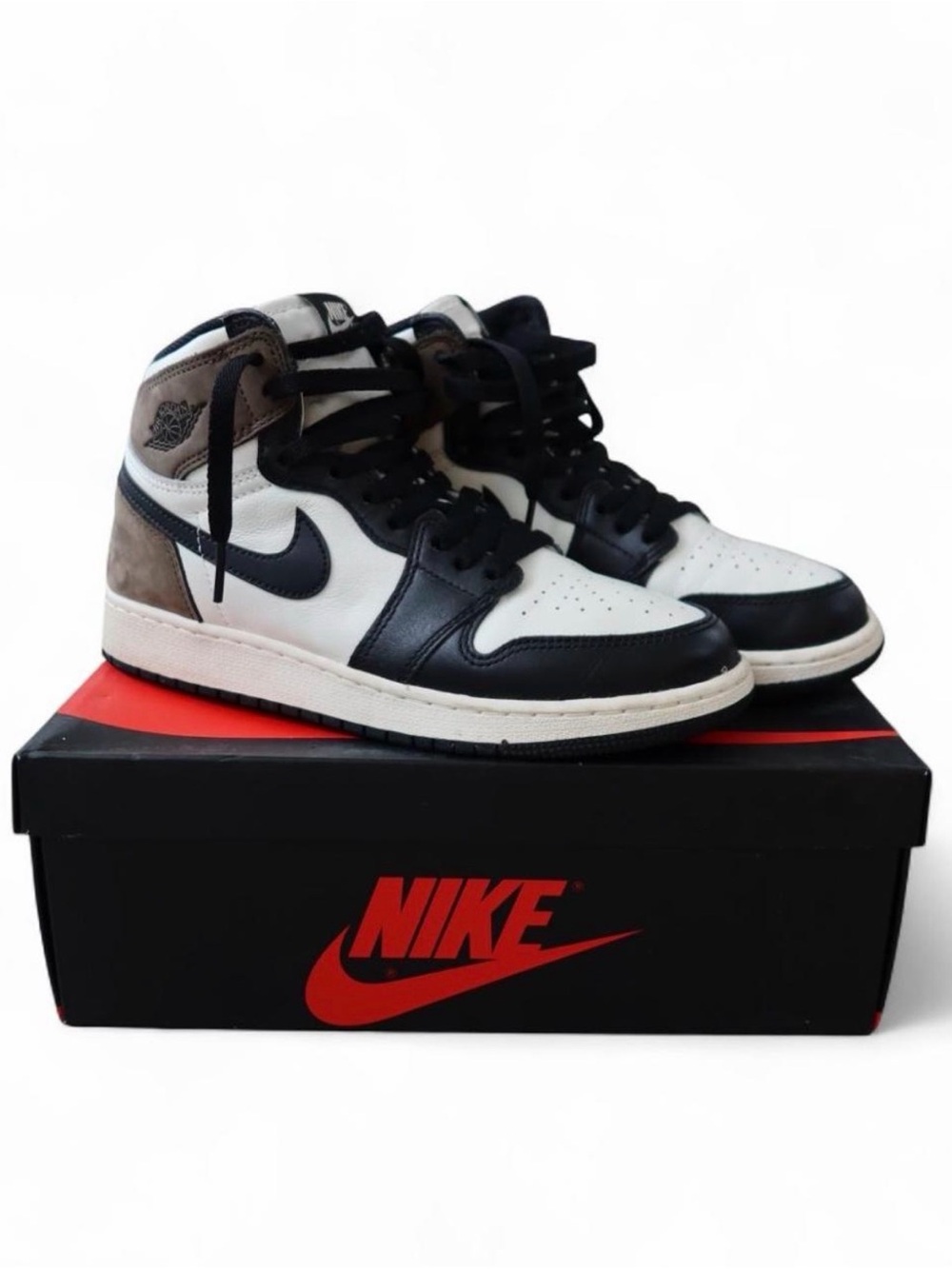 Nike High-Top Sneakers in Dark Mocha